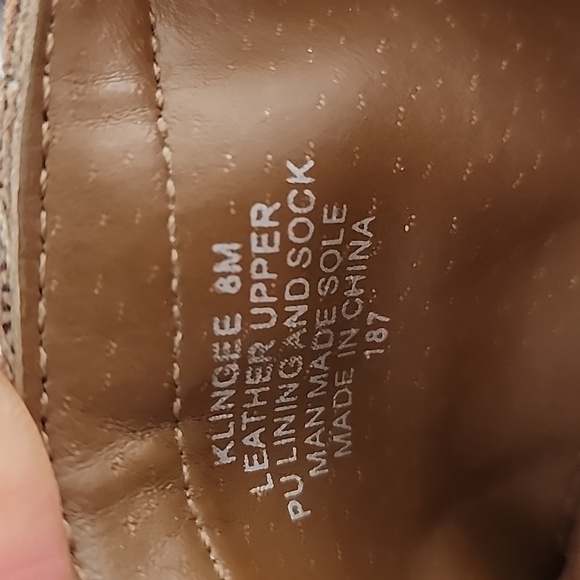 Gorgeous Fringed Steve Madden brown suede flat sandals - Picture 6 of 6